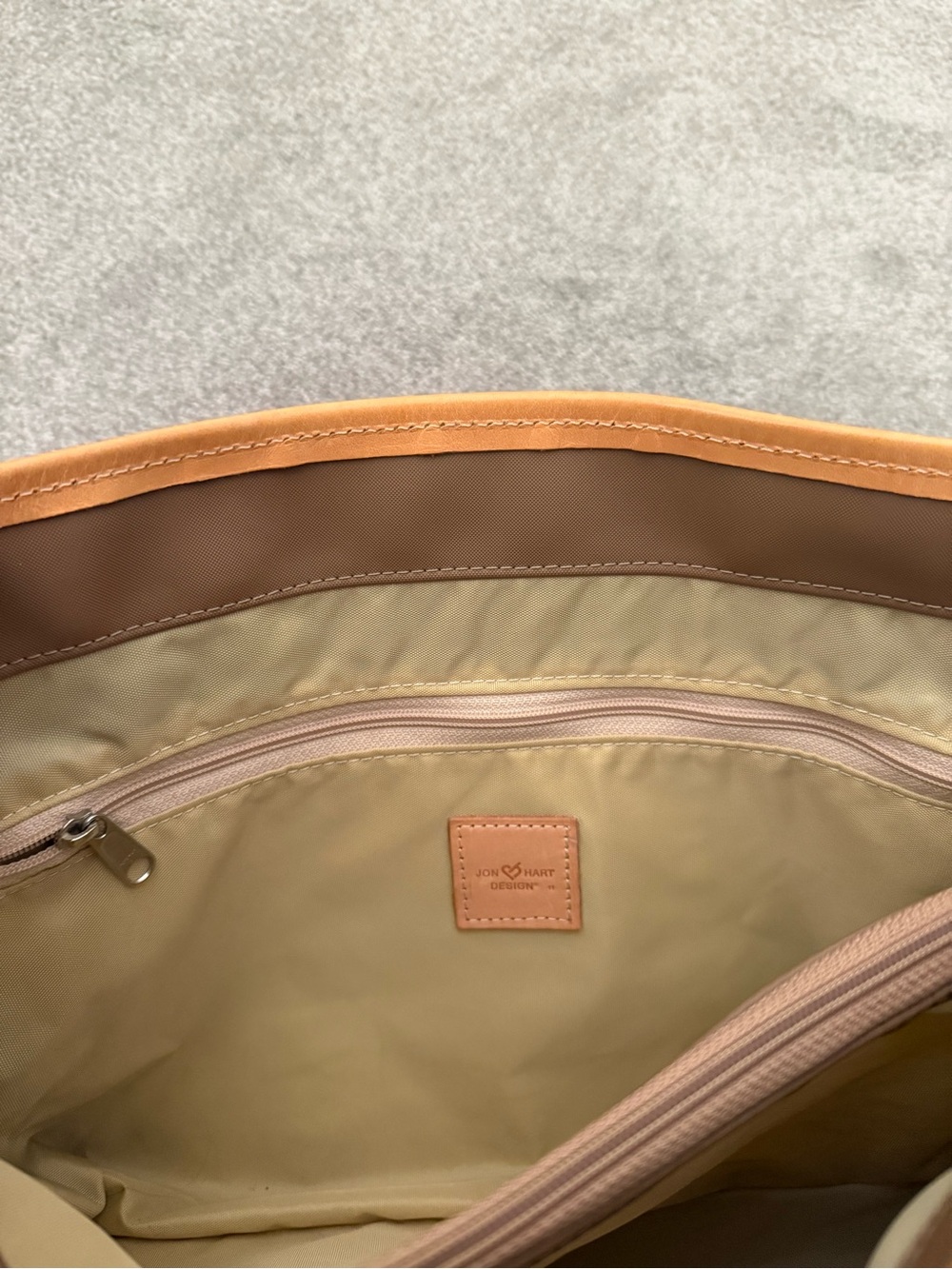 Jon Hart Tote Bag - Picture 5 of 5
